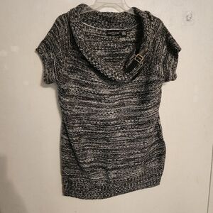 Jennifer Lauren Sweater Short Sleeve Cowl Neck Size 1X, no Belt